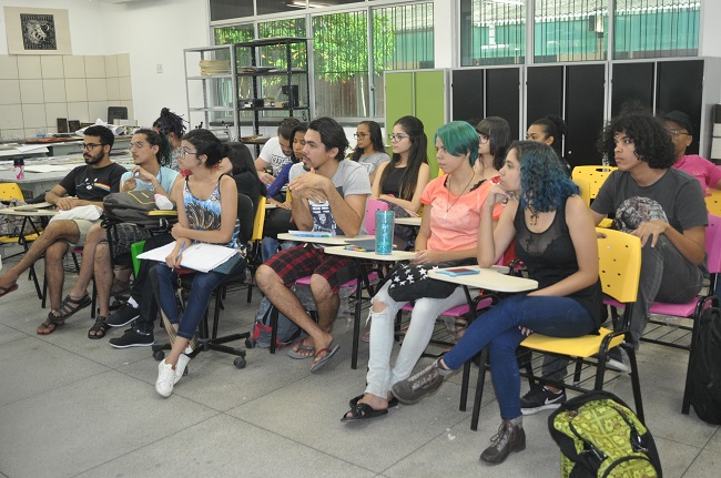 alunos artes
